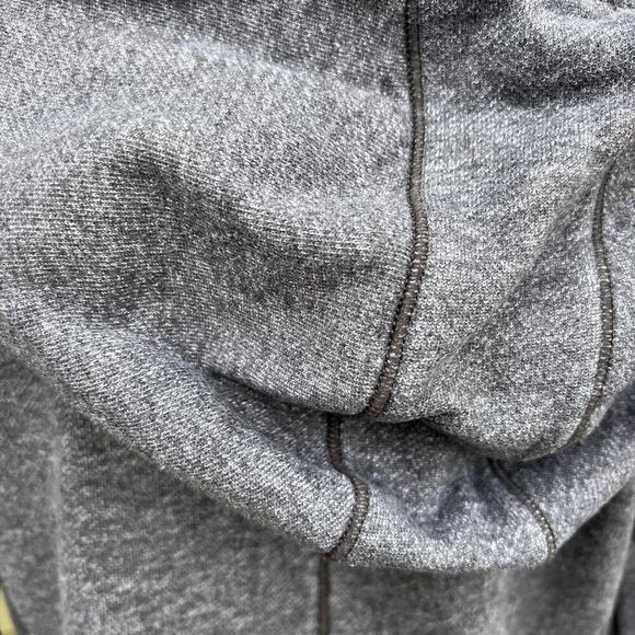 Under Armor women’s size S, loose, full zip, hoodie jacket - Picture 7 of 10